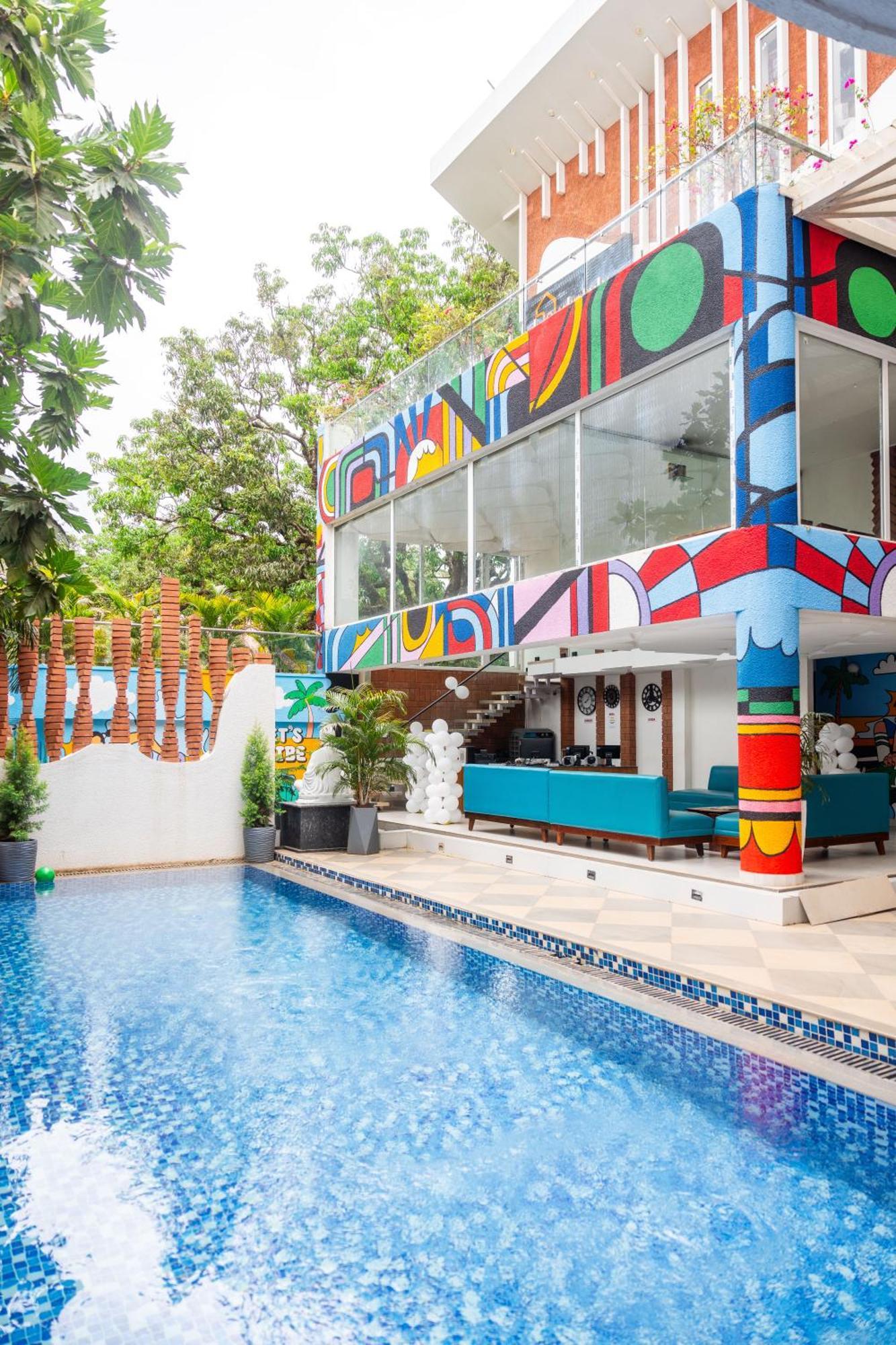 Downtown Hostels - อันจูนา ภายนอก รูปภาพ