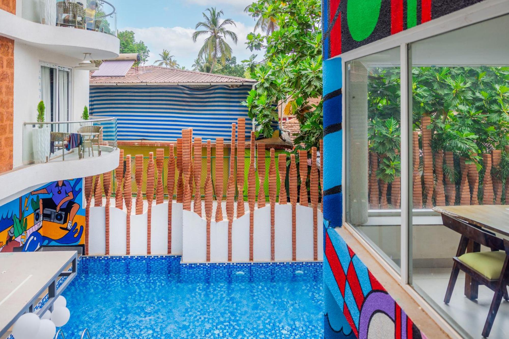 Downtown Hostels - อันจูนา ภายนอก รูปภาพ