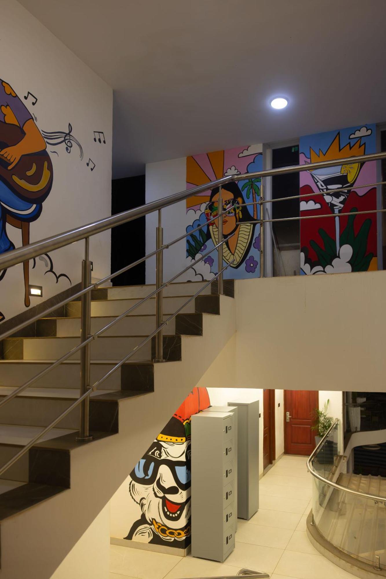 Downtown Hostels - อันจูนา ภายนอก รูปภาพ