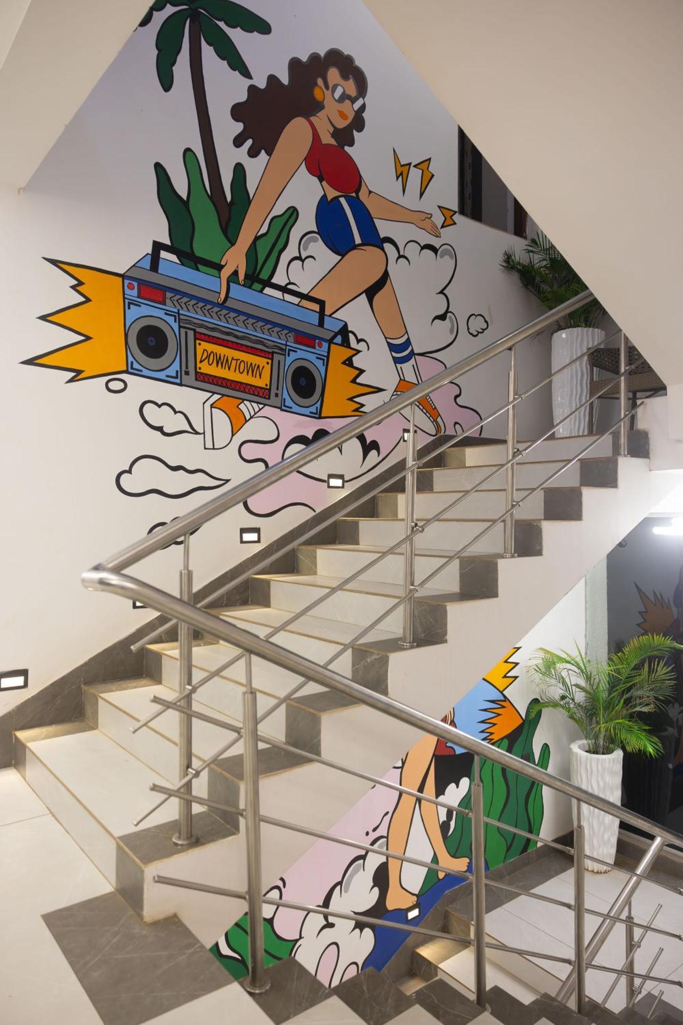 Downtown Hostels - อันจูนา ภายนอก รูปภาพ